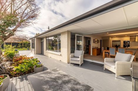 Photo of property in 36 Harrowdale Drive, Avonhead, Christchurch, 8042