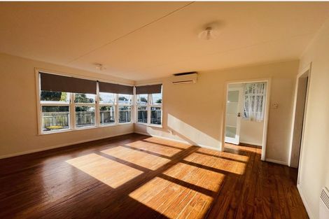 Photo of property in 39 Flat Bush Road, Clover Park, Auckland, 2023