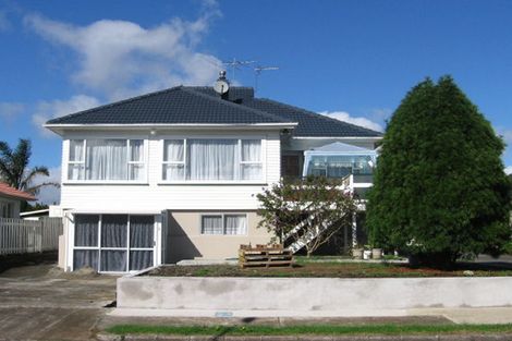 Photo of property in 27 Glen Avenue, Papatoetoe, Auckland, 2025