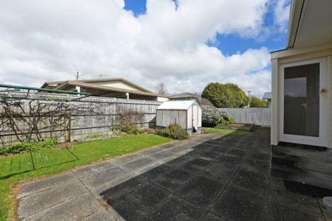 Photo of property in 16 Granville Street, Silverstream, Upper Hutt, 5019