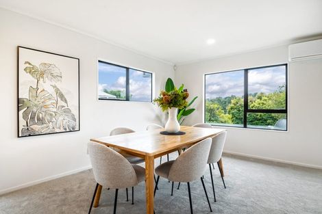 Photo of property in 8 Hague Place, Birkenhead, Auckland, 0626