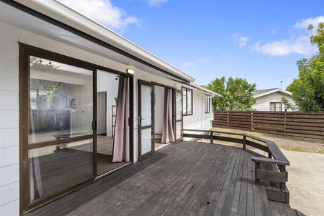 Photo of property in 27b Lyn Grove, Papamoa Beach, Papamoa, 3118