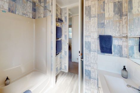 Photo of property in 120 Park Avenue, Waitarere Beach, Levin, 5510