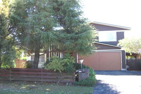 Photo of property in 16 Taitua Drive, Te Atatu South, Auckland, 0610