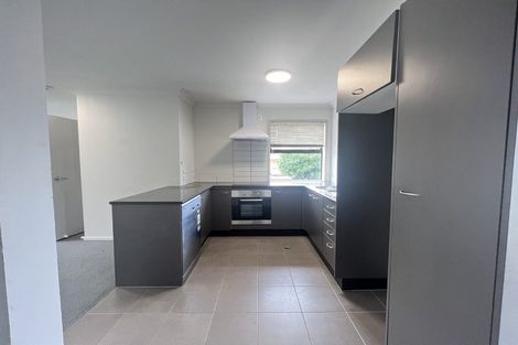 Photo of property in St Claire Village, 1/172 Mcleod Road, Te Atatu South, Auckland, 0610