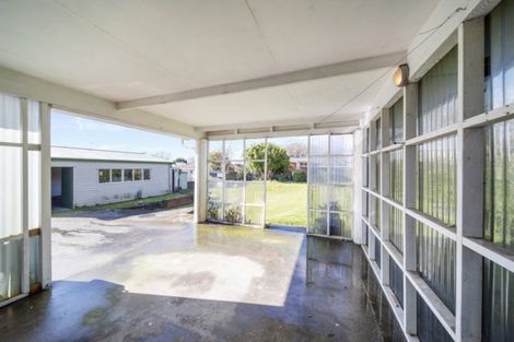 Photo of property in 124 Miranda Street, Stratford, 4332