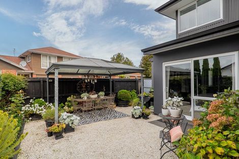 Photo of property in 152 Wairakei Road, Bryndwr, Christchurch, 8053