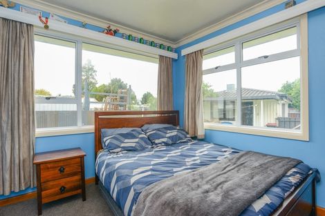 Photo of property in 15 Read Crescent, Clive, 4102