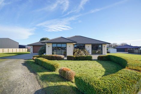 Photo of property in 28 Majestic Chance, Seaward Bush, Invercargill, 9812