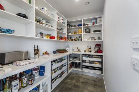 Photo of property in 130 Hurworth Road, Hurworth, New Plymouth, 4371