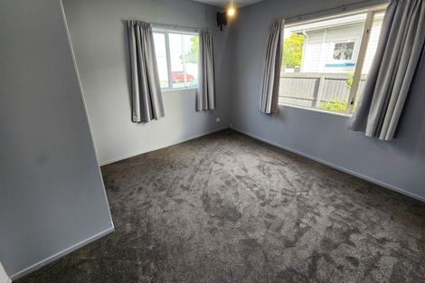 Photo of property in 43 Wyon Street, Linwood, Christchurch, 8062