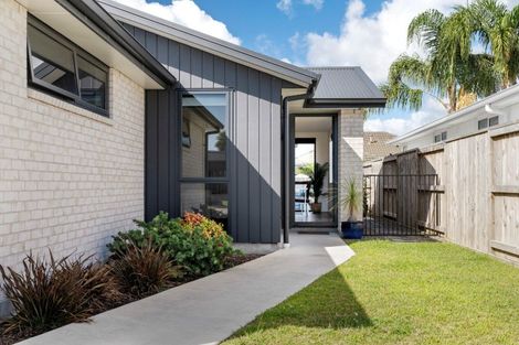 Photo of property in 11 Maara Close, Papamoa Beach, Papamoa, 3118