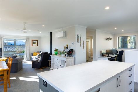 Photo of property in 49 Boons Valley Road, Waikawa, Picton, 7220