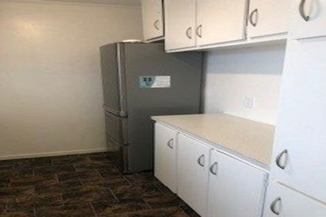 Photo of property in 2/1 Northall Road, New Lynn, Auckland, 0600