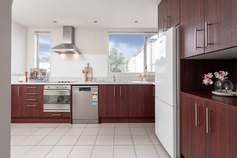 Photo of property in 23/37 Daniell Street, Newtown, Wellington, 6021