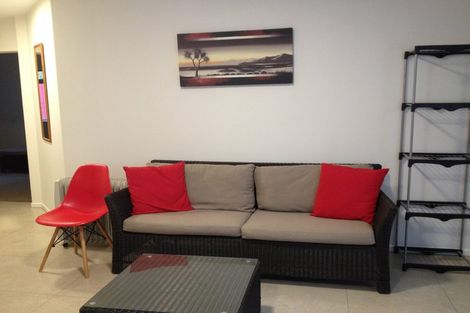 Photo of property in 5 Len Brown Place, Pukekohe, 2120