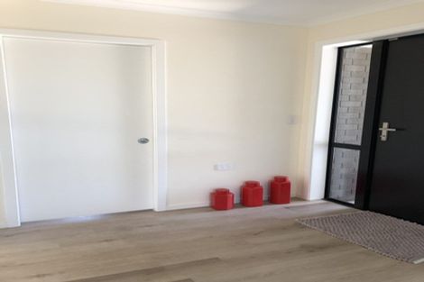 Photo of property in 8 Reuben Avenue, Rolleston, 7615