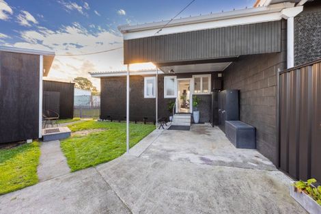 Photo of property in 7a-b Jull Crescent, Waipukurau, 4200