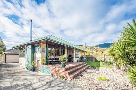 Photo of property in 31 Polstead Road, Stoke, Nelson, 7011