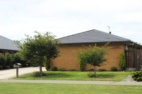 Photo of property in 64 Mauger Drive, Heathcote Valley, Christchurch, 8022