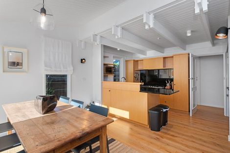 Photo of property in 2/90b Fendalton Road, Fendalton, Christchurch, 8014