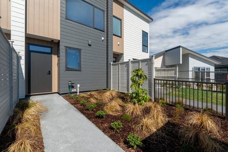 Photo of property in 112 Pepene Avenue, Takanini, Auckland, 2112