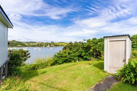 Photo of property in 16 Fisher Street, Pahi, Paparoa, 0571