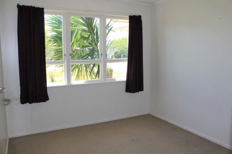 Photo of property in 27 Kara Street, Outer Kaiti, Gisborne, 4010