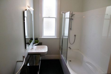 Photo of property in 33-35 Coromandel Street, Newtown, Wellington, 6021