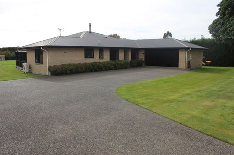 Photo of property in 2 Joll Street, Waitara, 4383