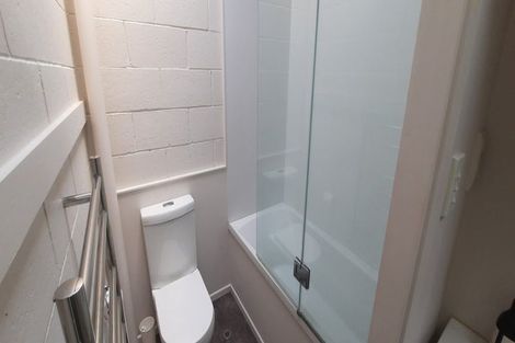 Photo of property in Paddington Apartments, 5/15 Mckinley Crescent, Brooklyn, Wellington, 6021