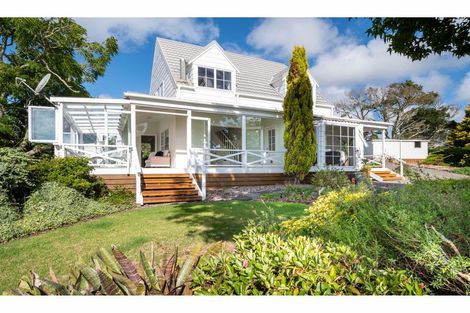 Photo of property in 147 Mangakura Road, Helensville, 0875