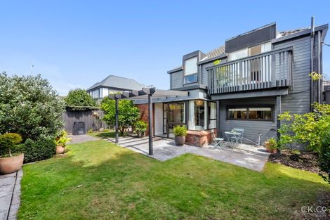 Photo of property in 32 Saint Columbans Grove, Boulcott, Lower Hutt, 5010