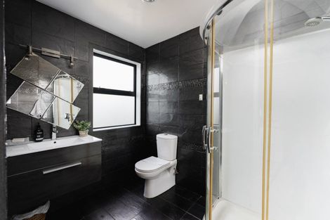 Photo of property in 25 Tunnel Beach Road, Blackhead, Dunedin, 9076