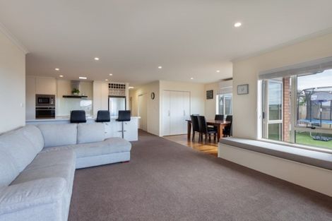 Photo of property in 20 Fuller Street, Papamoa Beach, Papamoa, 3118