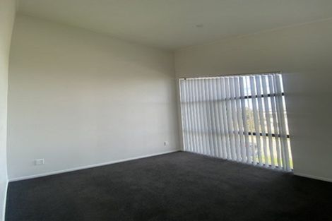 Photo of property in 8 Pasla Close, Papakura, 2110