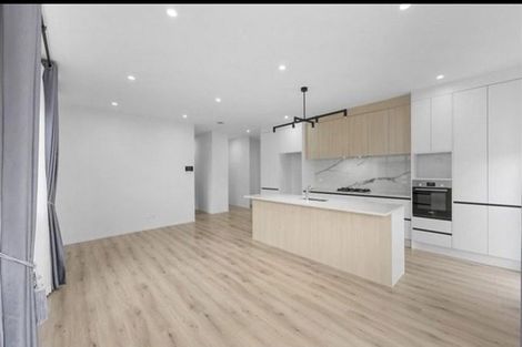 Photo of property in 57 Drumbuoy Drive, Flat Bush, Auckland, 2019