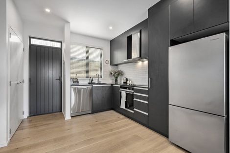 Photo of property in 4c Ferry Road, Days Bay, Lower Hutt, 5013