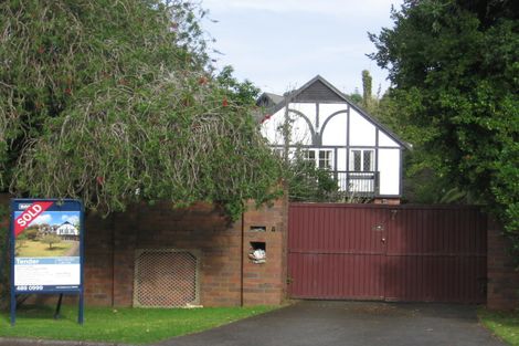 Photo of property in The Georgian, 7/8 Sidmouth Street, Mairangi Bay, Auckland, 0630