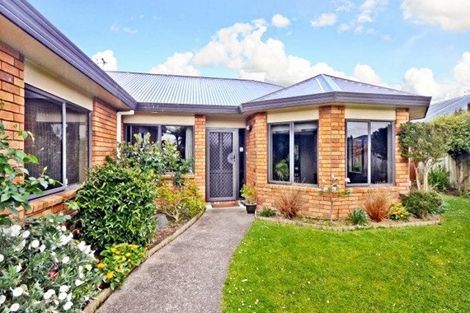 Photo of property in 11 Northmeadow Drive, Rototuna, Hamilton, 3210