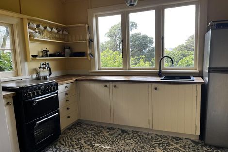 Photo of property in 35 Glenbervie Terrace, Thorndon, Wellington, 6011