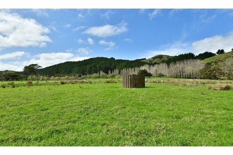 Photo of property in 2882 Kaipara Coast Highway, Glorit, Warkworth, 0984