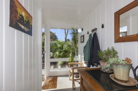 Photo of property in 2a Leybourne Avenue, Waikanae, 5036