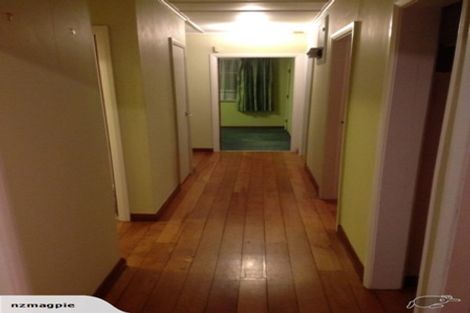 Photo of property in 9 Colonel Place, Featherston, 5710