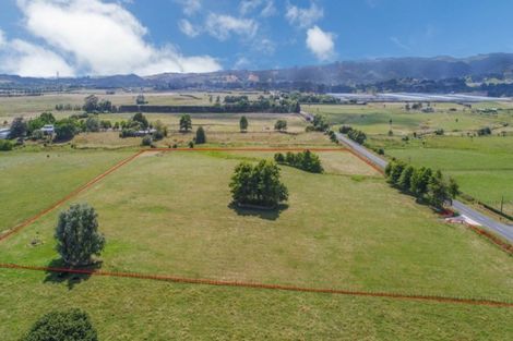 Photo of property in 66 Tourist Road, Clevedon, Papakura, 2582