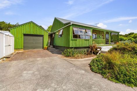 Photo of property in 321 Muriwai Valley Road, Muriwai, Waimauku, 0881
