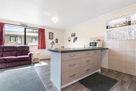 Photo of property in 2a Katterns Street, Katikati, 3129