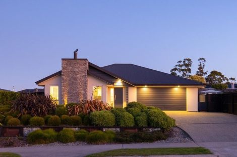 Photo of property in 21 Les Wakefield Road, Mapua, 7005