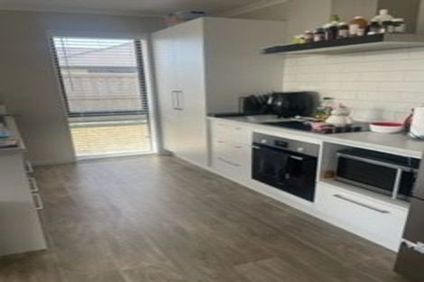 Photo of property in 37 Whittington Drive, Rolleston, 7615