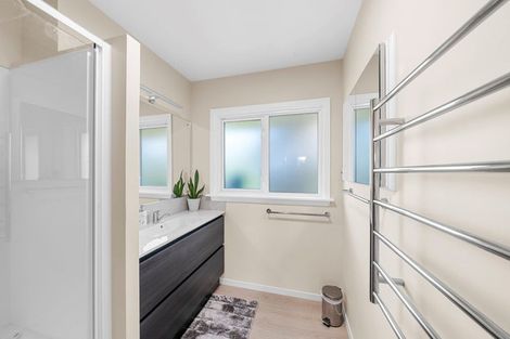 Photo of property in 4 Parkinson Place, Ilam, Christchurch, 8041